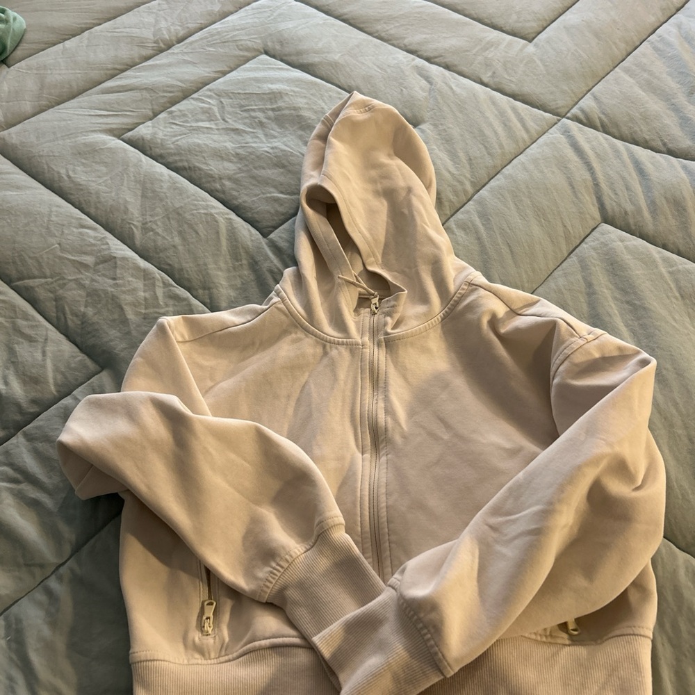 Old Navy Active Cream Fleece Hoodie